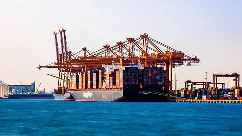 الموانئ السعودية تسجل ارتفاعا في المناولة بنسبة 13%