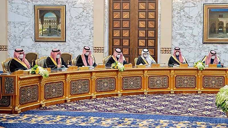 تعديل جدول الوظائف التي يجوز تمديد خدمات شاغليها بعد سن التقاعد