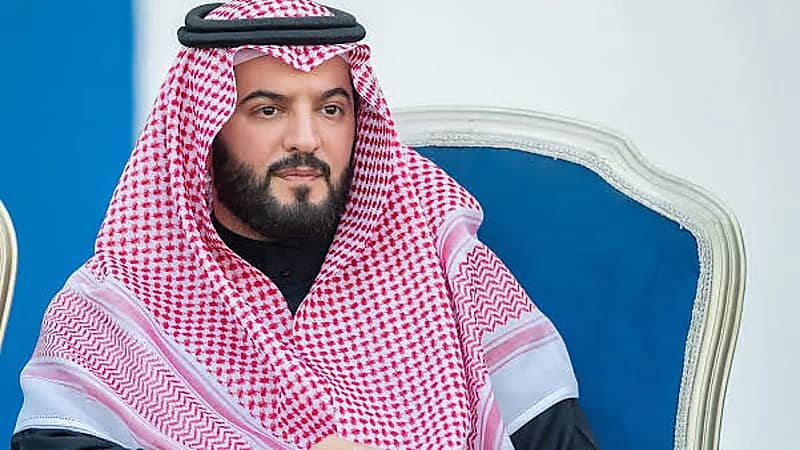 الهلال يطالب بحكام أجانب لما تبقى من مبارياته في الدوري