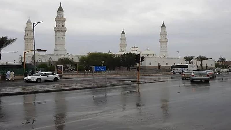 هطول الأمطار على المدينة المنورة