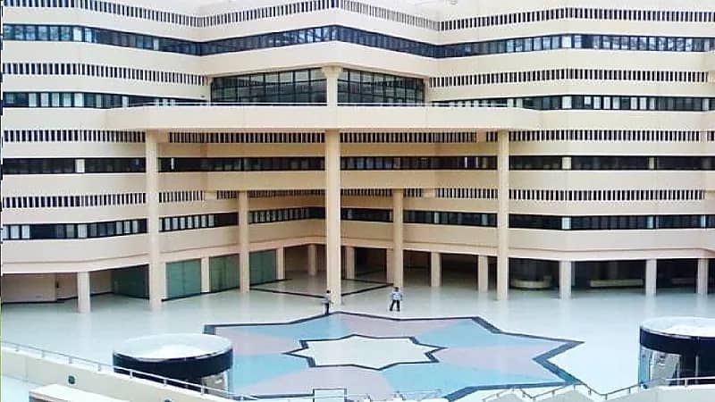 تعليق الدراسة الحضورية اليوم الأربعاء في بعض الجامعات