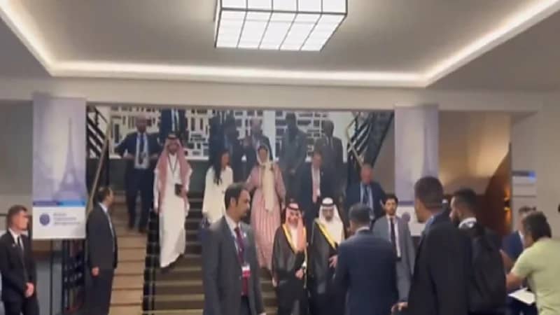 لحظة مغادرة وفد المملكة بعد تقديم ملف استضافتها لإكسبو 2030.. فيديو