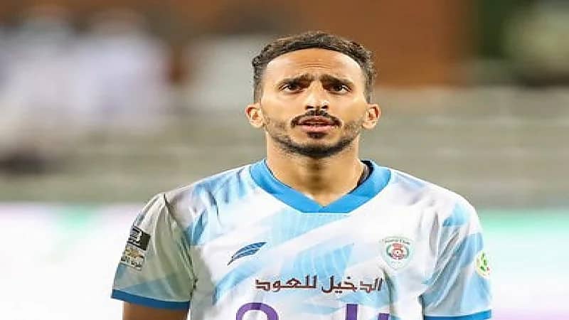 سبب تعثر مفاوضات الاتحاد وأبها بشأن العمري