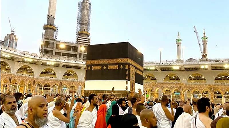 تسجيل 1000 حالة إجهاد حراري بين الحجاج