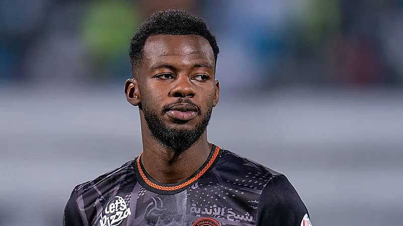 ردة فعل تمبكتي بعد سؤاله عن الانتقال للاتحاد .. فيديو