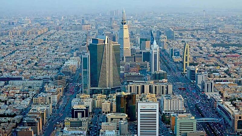 سبب انخفاض شراء العقارات .. فيديو