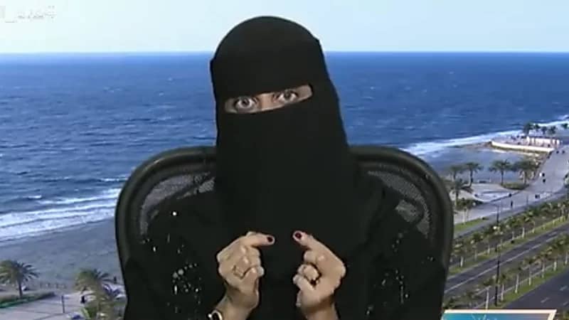 أخصائية نفسية : في بعض الأحيان يتحول هوس التميز والظهور إلى اضطرابات نفسية..فيديو