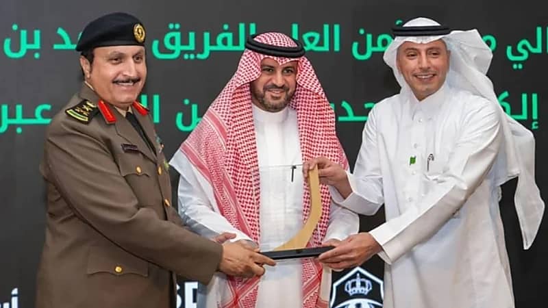 تدشين 8 خدمات جديدة في " أبشر "