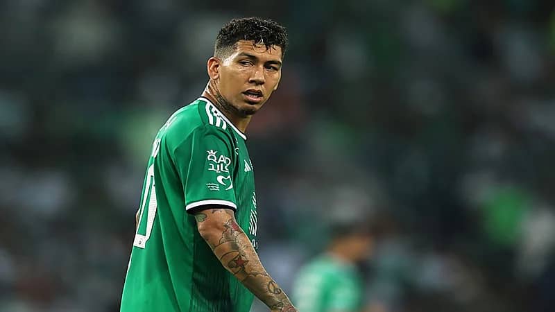 فيرمينو يغيب عن لقاء الأهلي أمام الشباب