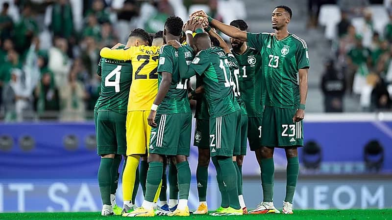 إيقاف اللاعبين المستبعدين من كأس آسيا