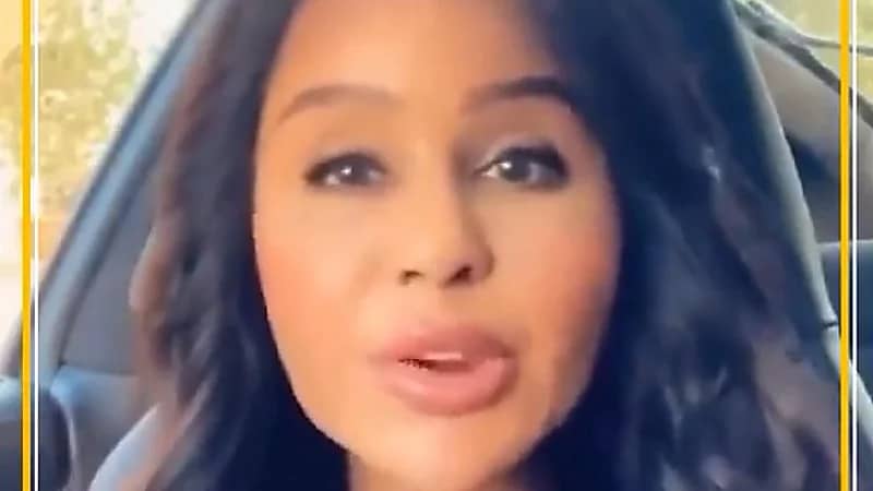 خبيرة كويتية: طعم النمل مثل الروبيان والسمك٠٠فيديو