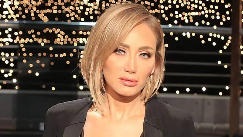 ريهام سعيد تتهم طبيب التجميل بـ هتك عرضها