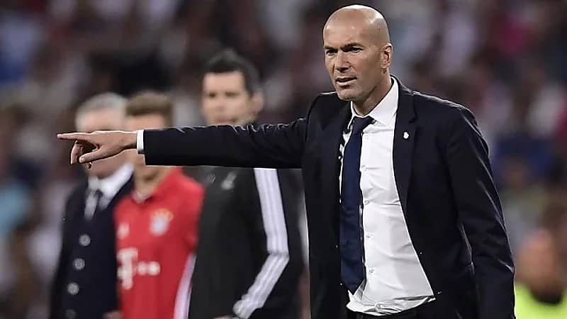 زيدان يقترب من قيادة بايرن ميونخ بعد غياب 3 سنوات