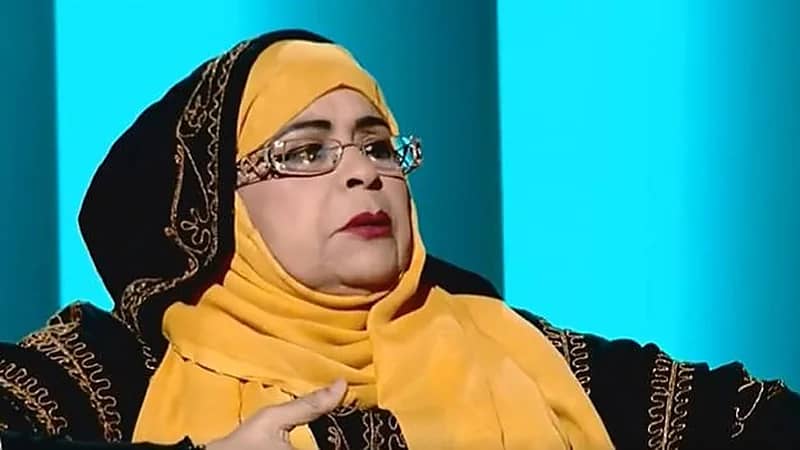 مستشار أسرية: قوامة الرجل لا تسقط إذا ساعدته زوجته بمصاريف البيت.. فيديو