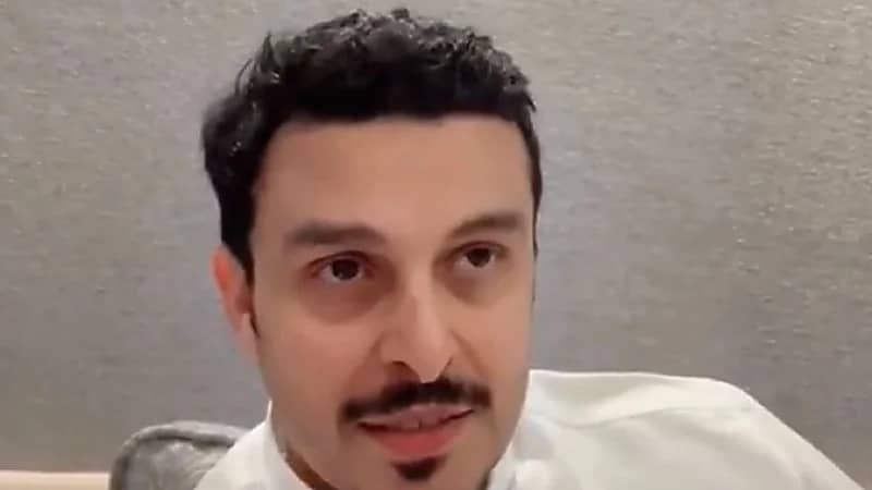 النوفل يروي موقف عن لاعب شبابي رفض محاسبة الحلاق .. فيديو