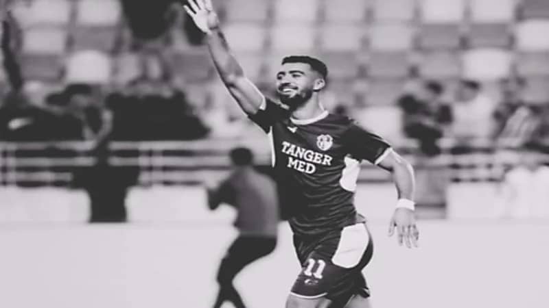 وصول جثمان عبداللطيف أخريف إلى المغرب بعد 5 أشهر من غرقه .. صور