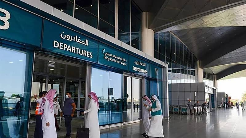 مطار الملك خالد ينقل رحلات خطوط طيران أجنبية إلى الصالة 3