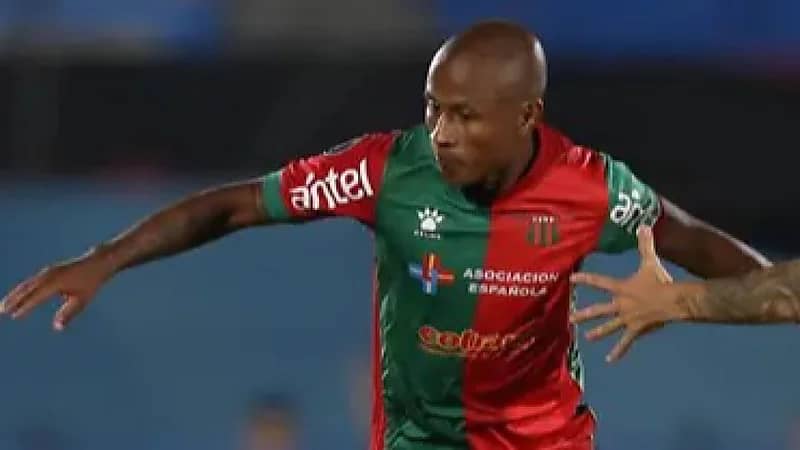 انتحار لاعب نادي موشوك رونا