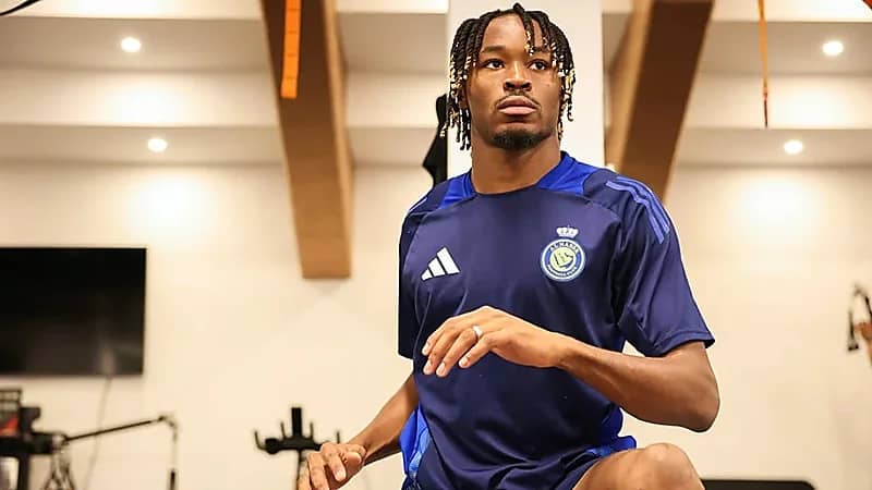 سيماكان: لا أفكر في الرحيل عن النصر