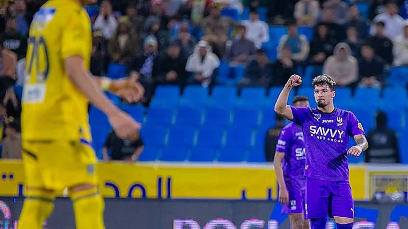 الهلال يهزم التعاون بثنائية .. فيديو