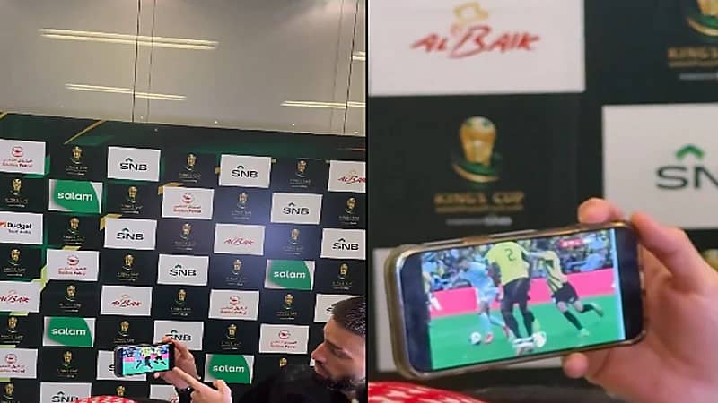 كاراسكو يطالب الإعلاميين بمشاهدة لقطات المباراة على هاتفه بعد الهزيمة .. فيديو