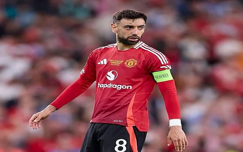 الهلال يتقدم بعرض رسمي لضم برونو فيرنانديز ومانشستر يونايتد يدرس الرد