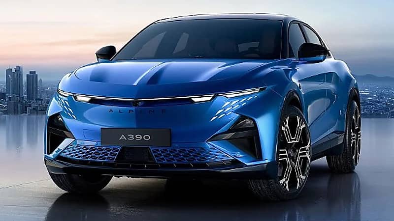 ألباين تكشف عن سيارتها A390 بقوة 470 حصانًا