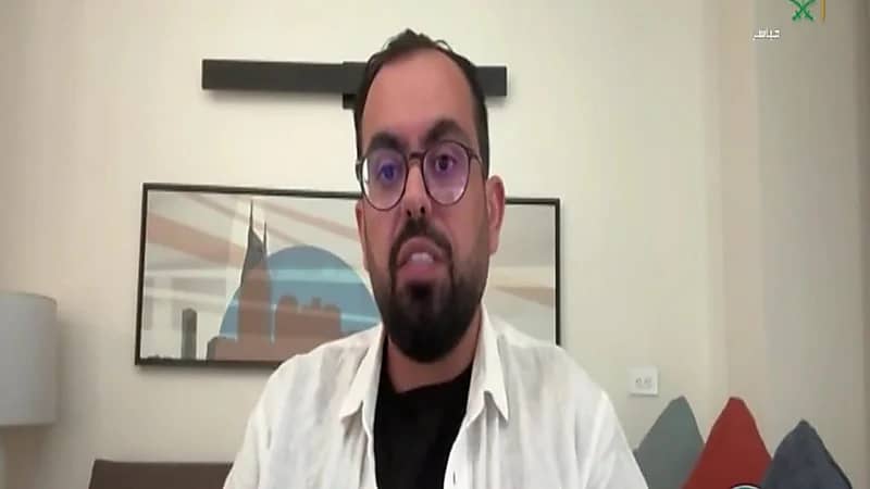 حمد الصويلحي يوضح موقف الهلال من ميسي وأوسيمين