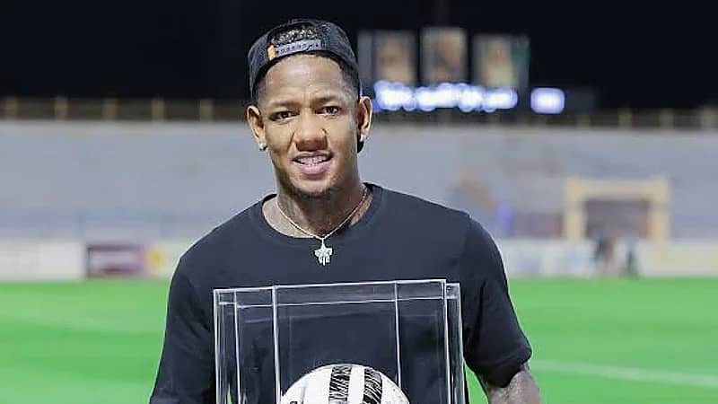 كيوتو لاعبًا في نادي النجمة