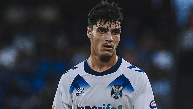 القادسية يعير مارتن إلى ميرانديس