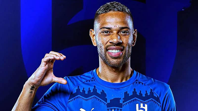 الهلال يستبعد لودي من قائمة الدوري ويُسجله في أبطال آسيا