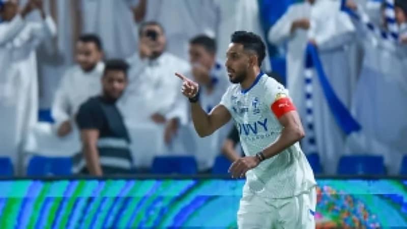 سالم الدوسري يحطم الأرقام ويقود الهلال لانطلاقة مثالية
