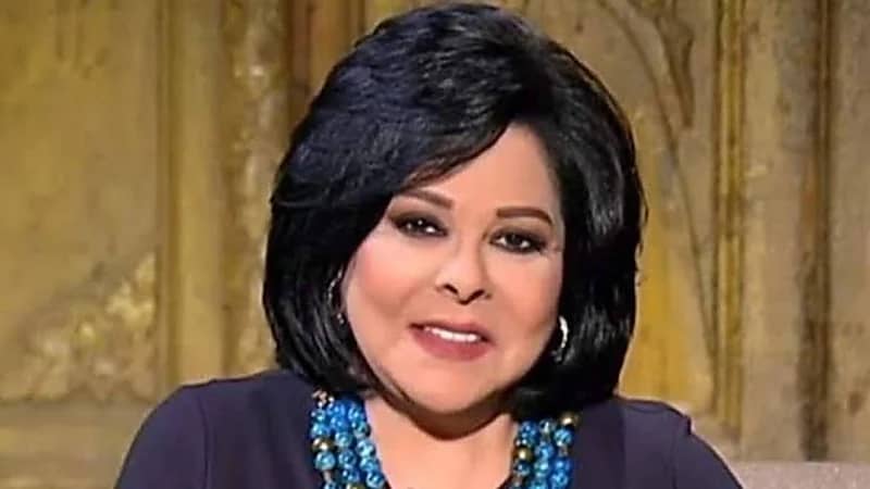 فجر السعيد لـ إسعاد يونس: اتركي الألعاب