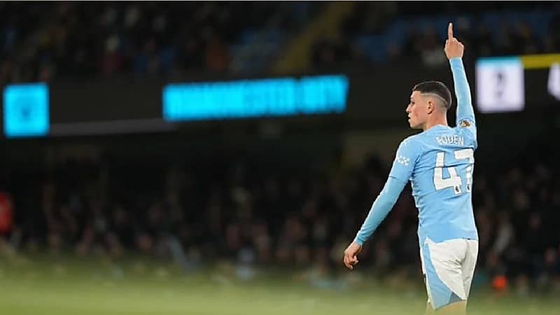 النصر يجهز عرضا ضخما لضم فيل فودين