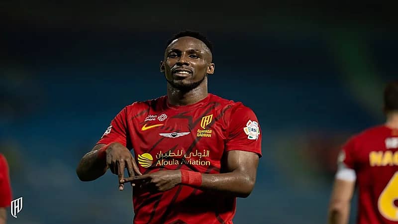 كروز أزول وكلوب أمريكا يتنافسان لضم كينيونيس من القادسية