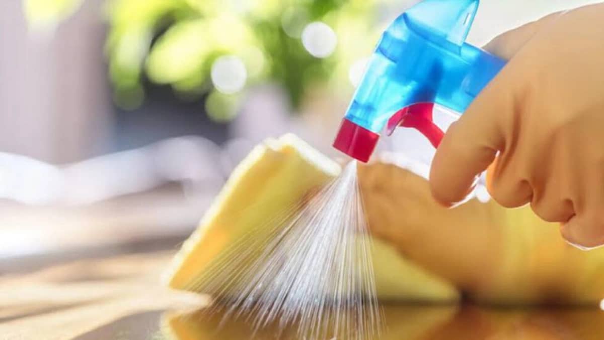 10 مستلزمات منزلية شائعة قد تؤثر على صحة الدماغ والذاكرة