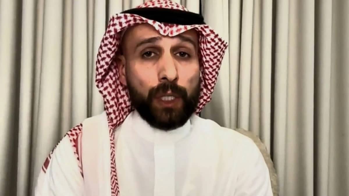 الرعوجي: حملة ممنهجة تستهدف سالم الدوسري رغم تمثيله للمنتخب  .. فيديو