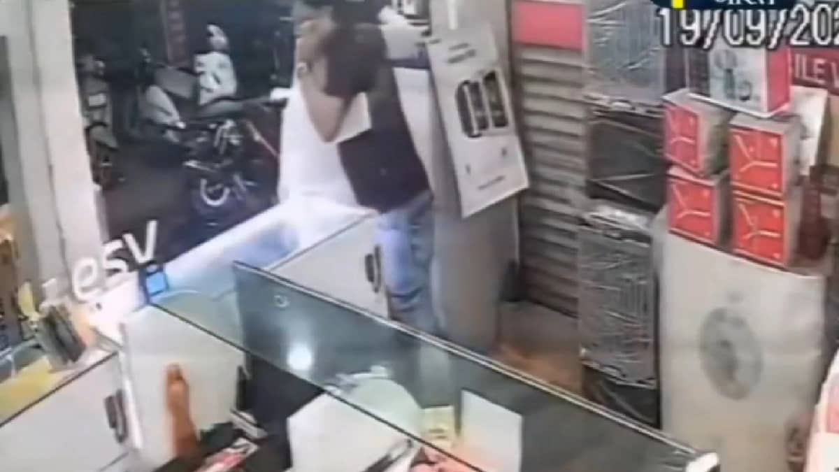 WhatsApp Image 2025-10-11 at 7.50.05 PM.jpeg