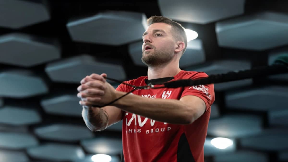 إصابة سافيتش تهدد مشاركته أمام الاتفاق