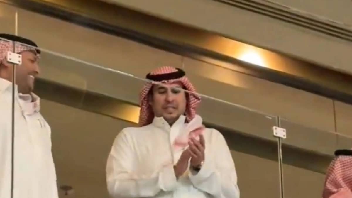 الأمير تركي بن سلمان يدعم النصر في "الأول بارك" .. فيديو