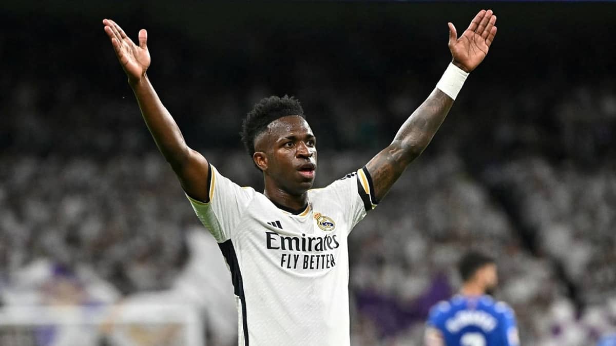 وثائقي فينيسيوس يشعل معركة قانونية بين فالنسيا ونتفليكس