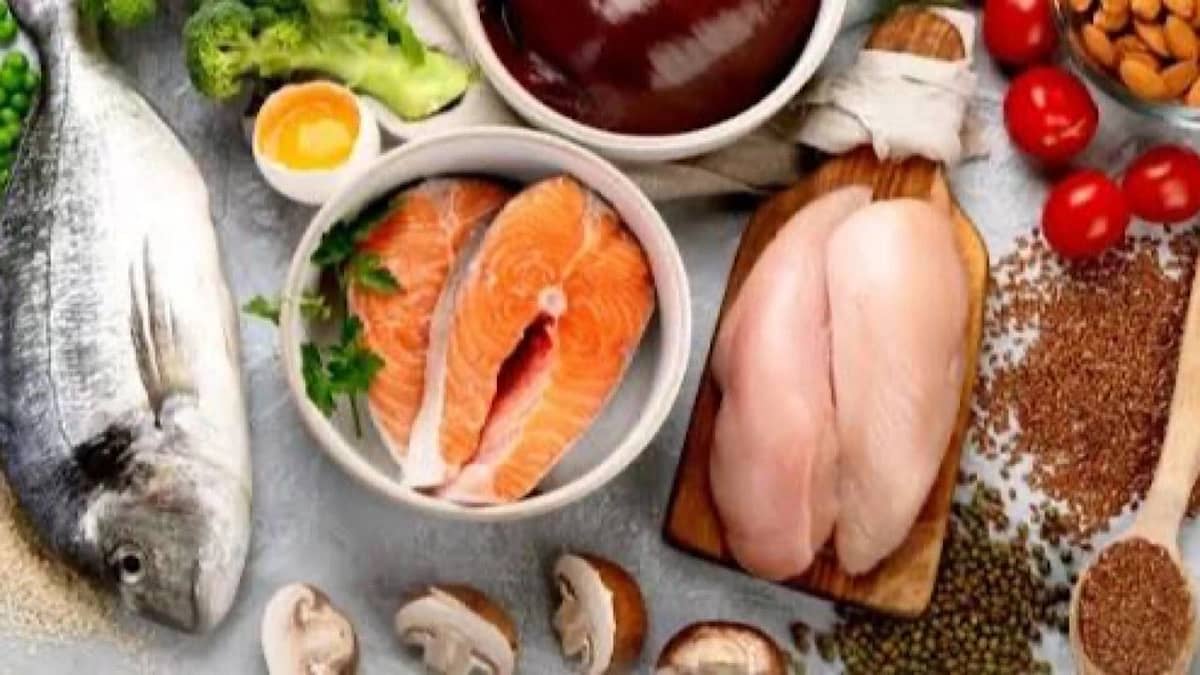 علي الحداد يكشف عن مجموعة من الأغذية المفيدة لتقوية الدم .. فيديو