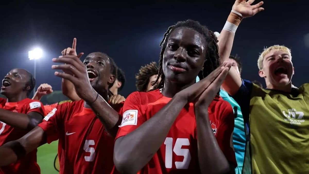 فرنسا تتصدر مجموعتها في مونديال الناشئين بعد فوز مستحق على تشيلي