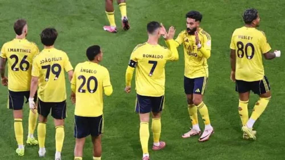 العصيمي يكشف حقيقة اختراق الموقع الرسمي لنادي النصر .. صورة