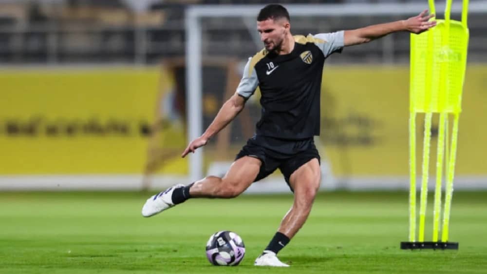 عوار يتعافى وينضم لتدريبات الاتحاد