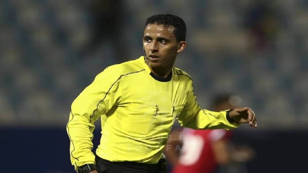 سلطان الحربي حكماً لمباراة الاتحاد والخلود