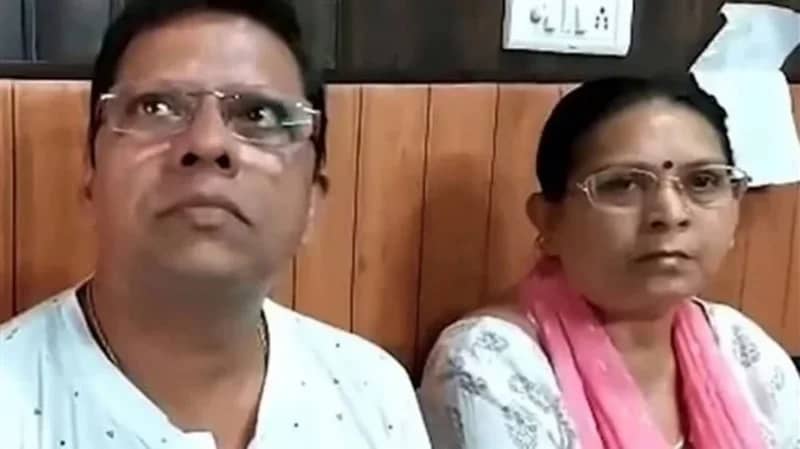 والدان يرفعان قضية ضد نجلهما للمطالبة بإنجاب أحفاد