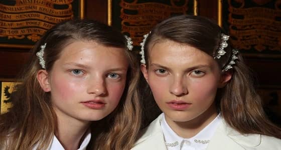 أسبوع الموضة بلندن يكشف عن أحدث تسريحات الشعر لموضة ربيع 2018