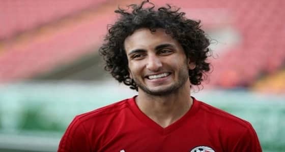 أول تعليق لوالد عمرو وردة على استبعاده من المنتخب