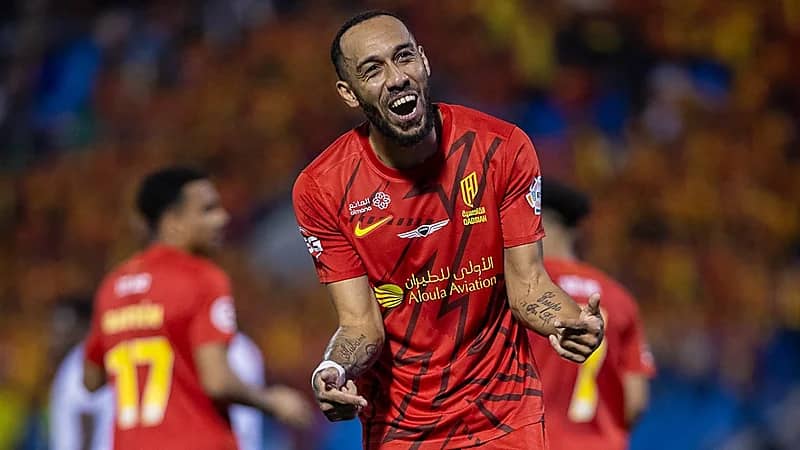 القادسية يستعيد نغمة انتصاراته ويتخطى الرائد بثنائية